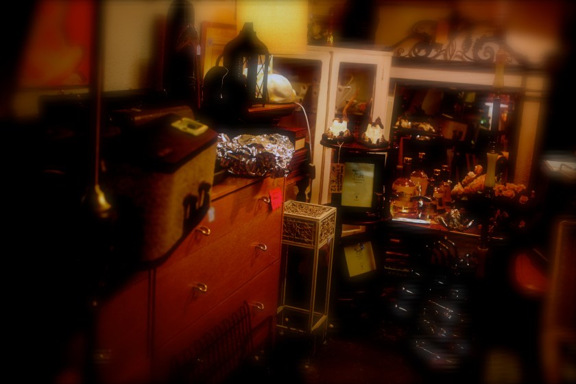 Interest is everywhere - atmosphere rules imagination